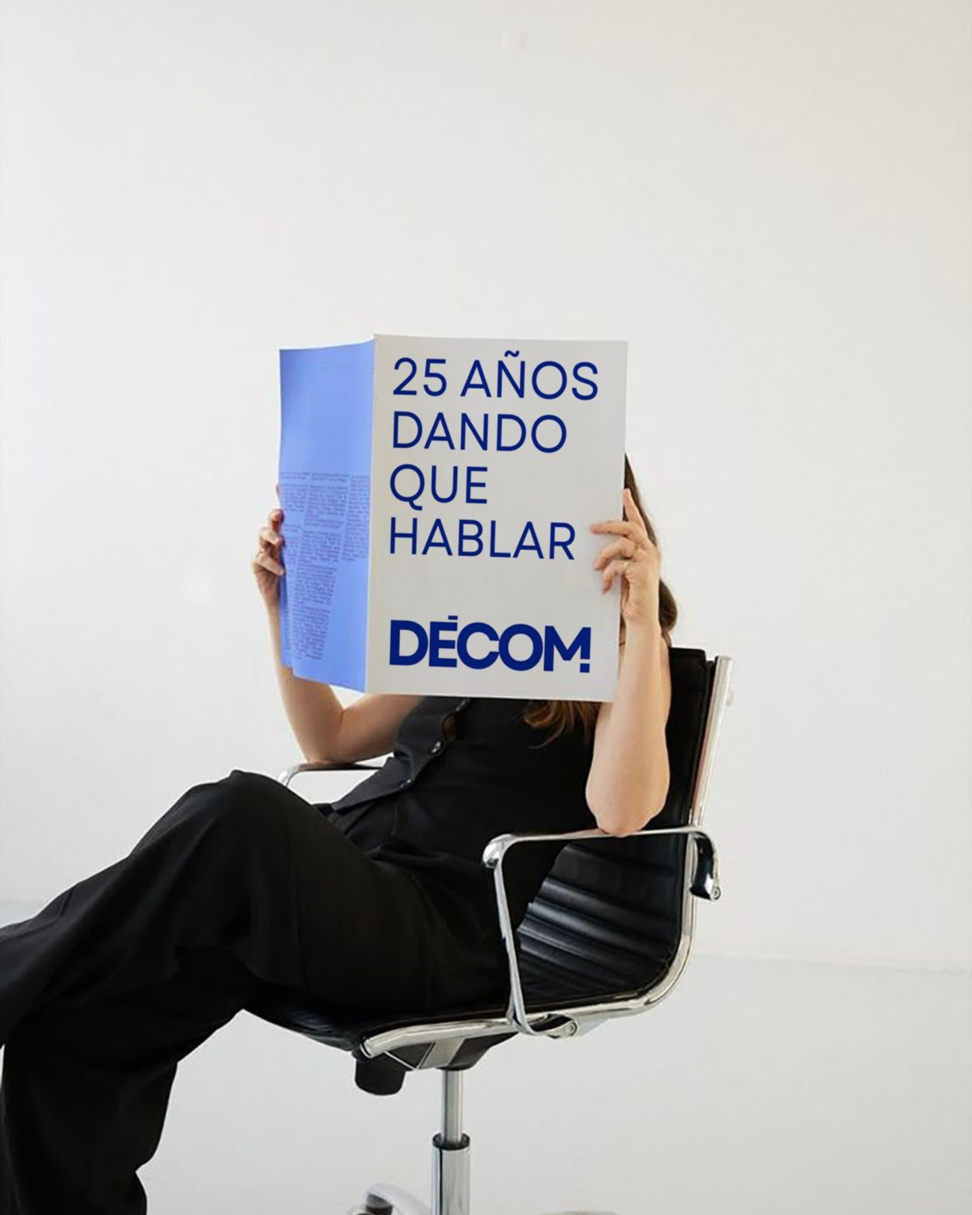Cartel de campaña publicitaria de Sapristi en una pared